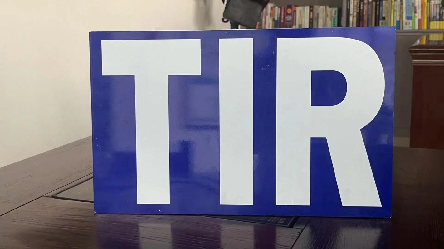 霍尔木兹海峡海上“断供”，中东卡航1200+TIR车队保障陆路时效